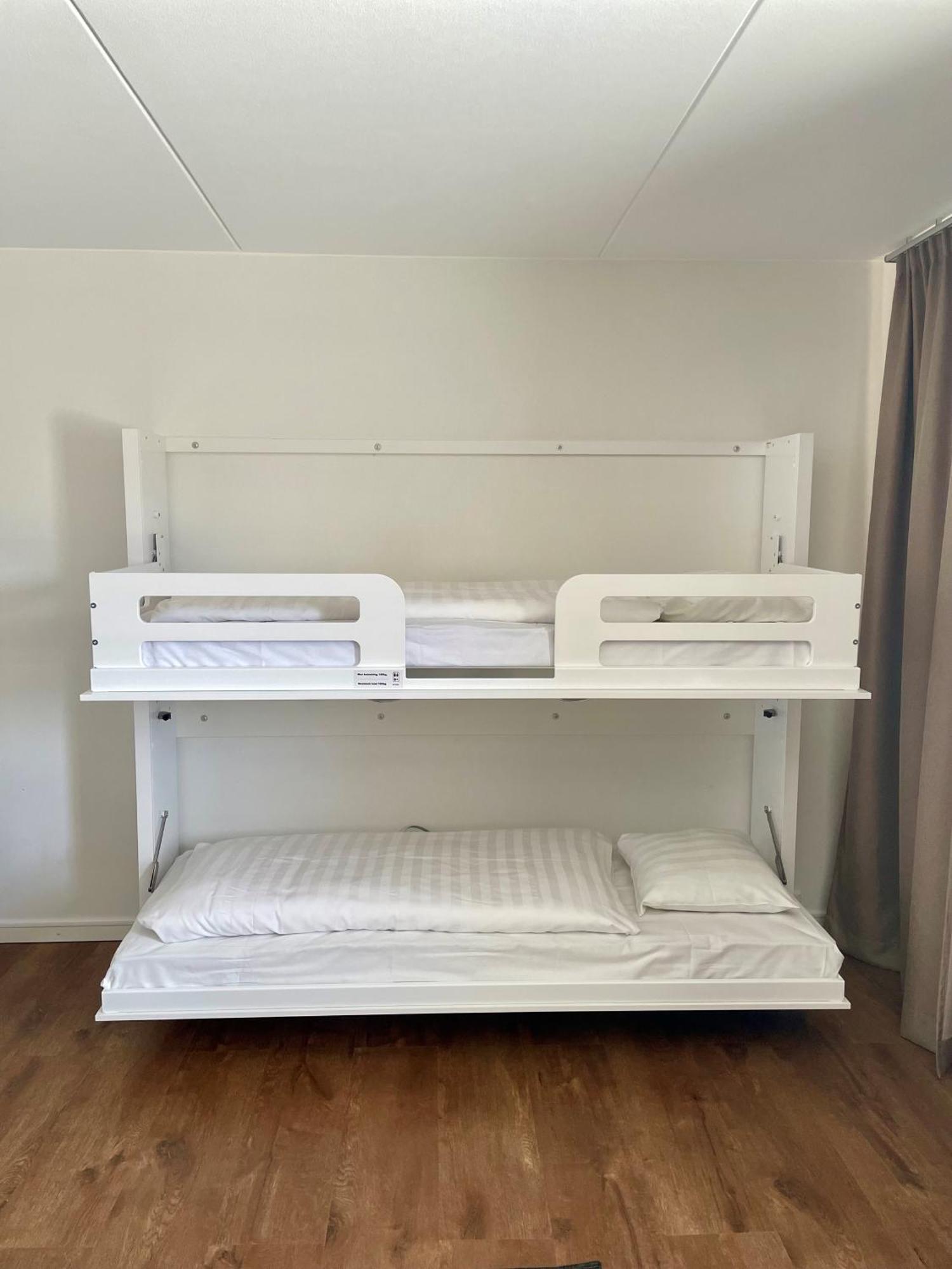 Simloc Hotel Drottninggatan Arjeplog Bagian luar foto